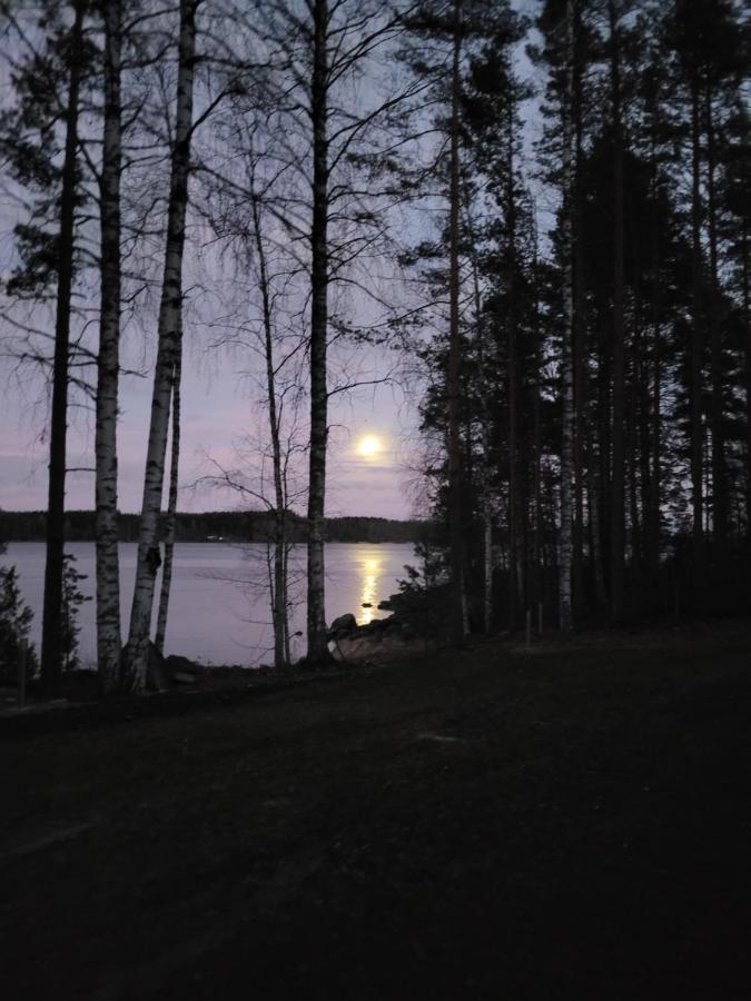 Vaelituvan Lomamoekit プンカハルユ エクステリア 写真