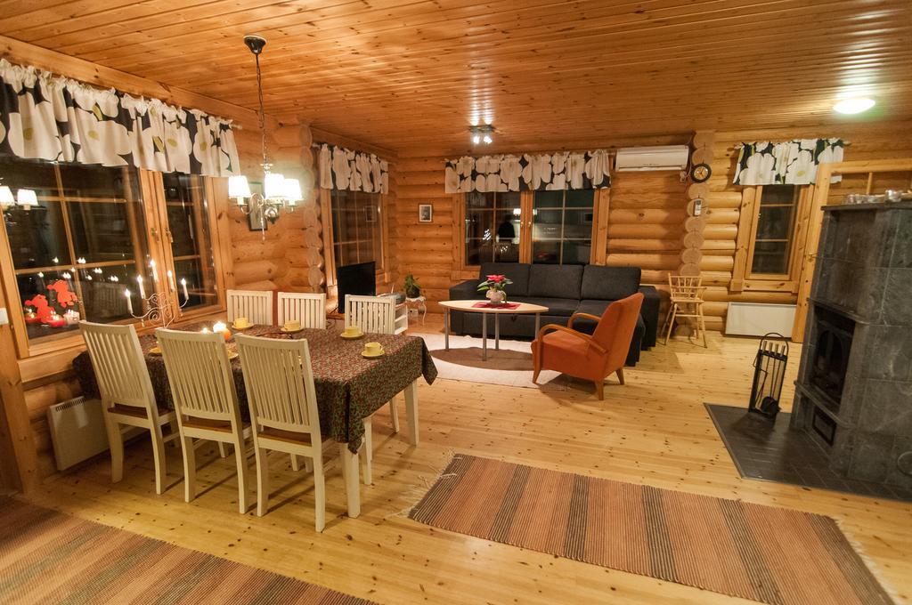 Vaelituvan Lomamoekit プンカハルユ 部屋 写真